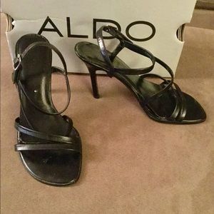 🌺 Aldo Black Ankle Strap Heels, Size 37B 🌺